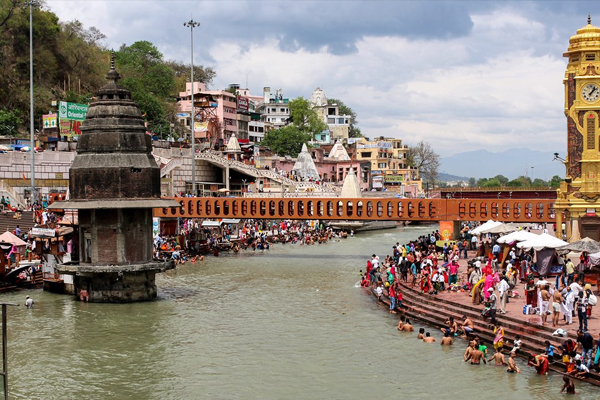 Delhi to Manali travel route, distance, and time