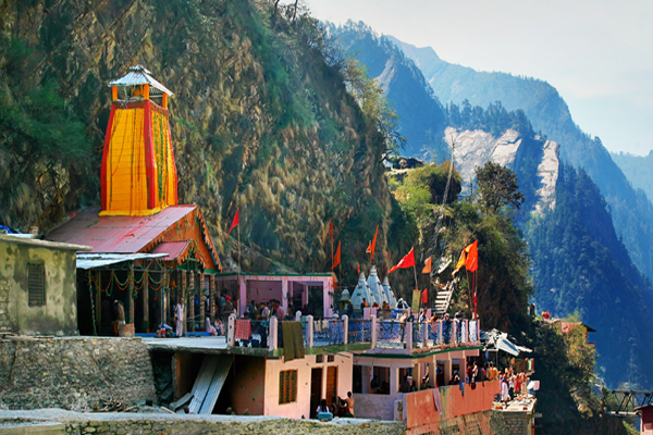 Delhi to Yumnotri Tempo Traveller