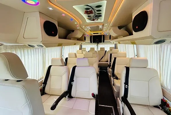 15 Seater Tempo Traveller in Delhi